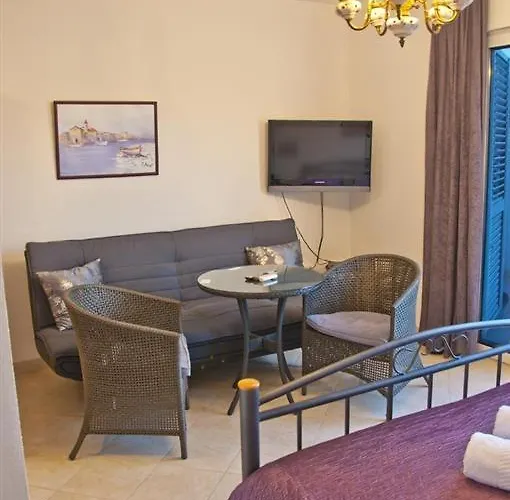 Διαμέρισμα In With Sea View, Terrace, Air Conditioning, Wi-fi *